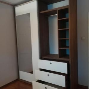 ГАРДЕРОБ "АДРИАН"