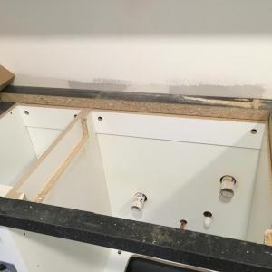 Изрязване за мивка