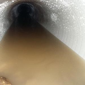 Машинно почистване на канал