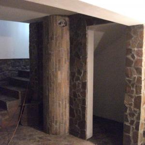 лепене на декоративен камък