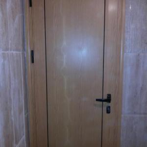 Поставяне на врата