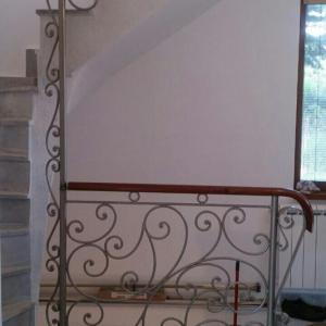 Ръчна изработка на парапет с изцяло ковани детайли