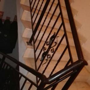 ПАРАПЕТ НА СТЪЛБИЩЕ