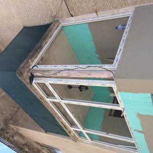 Остъкляване на балкон