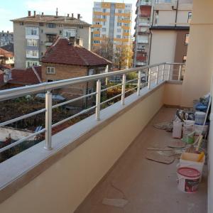 Алуминиев парапет за балкон
