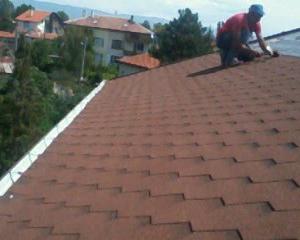 Покрив с битумни керамиди