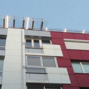 Навес с интегрирани лед светлини