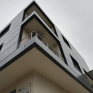 Облицовка с еталбонд - административна сграда на производствена база, гр. София