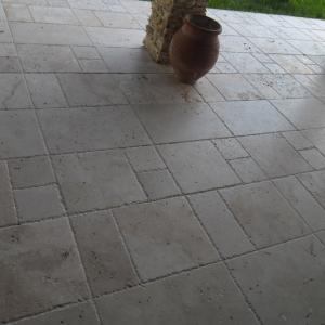 Облицовка с травертин