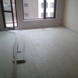 Монтаж на ламинат