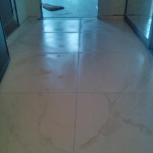 Плочки коридор