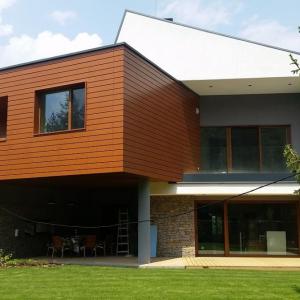 Довършителни работи на къща