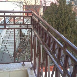 Парапети за тераса от метал