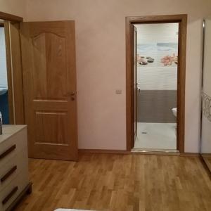 Модерна спалня