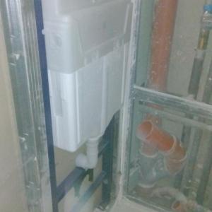 преработка ВиК инсталация в мокро помещение позволяващо монтаж на скрито казанче