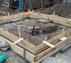 Подготовка за външна тоалетна в с.Буйново