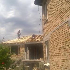 Строеж на къща