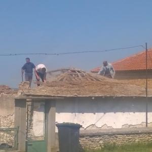 Събаряне на сграда