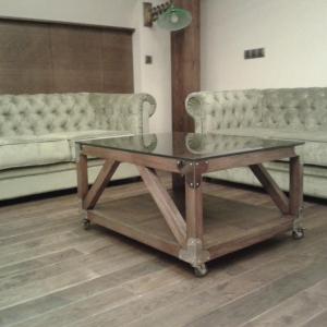 Мебели по поръчка