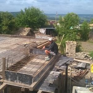 Строеж на къща