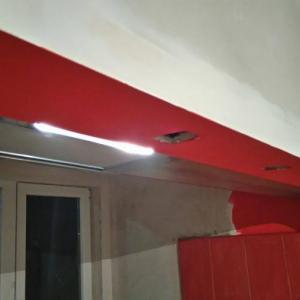 шкаф и извивка от гипсокартон