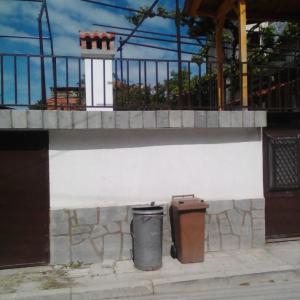 Вътрешни и външни ремонти