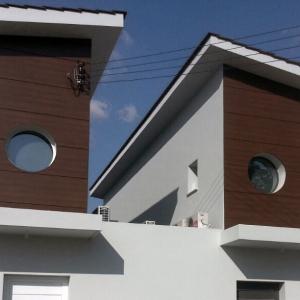 Декоративни елементи по фасада с HPL плоскости