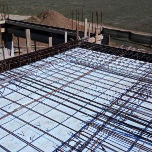 Полагане на гофрини тръби в СТБ плоча за осветителна инсталация на новострояща се къща 2