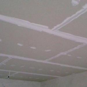 Опънат таван 1