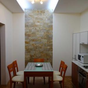 Апартамент Център