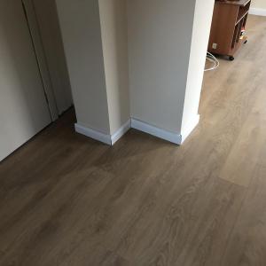 Ламинат с МДФ первази