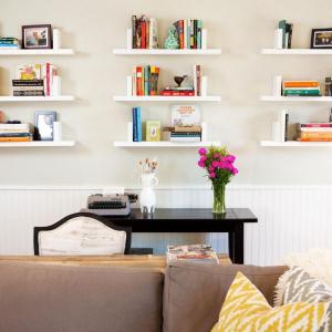 Използвайте плаващи рафтове