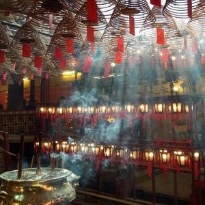 Какво трябва да знаете за ароматните пръчици?