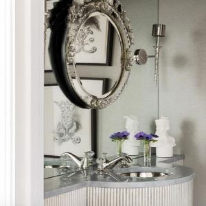 Как да направим малката тоалетна уютна и просторна