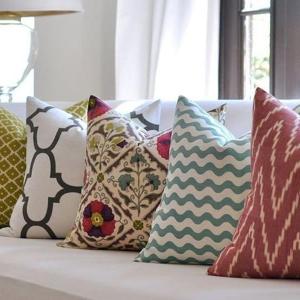 Възглавници за декор и комфорт - няколко идеи за използването им