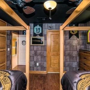 Вариант 3 за детска стая в стил Хари Потър