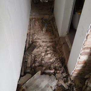 Къртене, чистене и извозване.