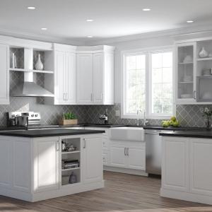 Увеличете пространството с бял цвят