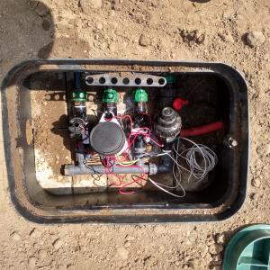 Контролна шахта