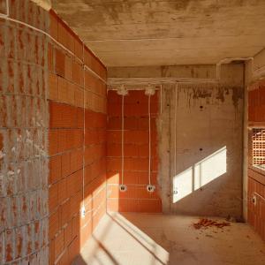 Зидария и полагане ел. инсталация