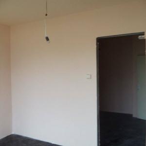 Преградна стена.