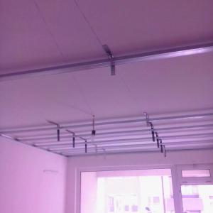 Окачени тавани.