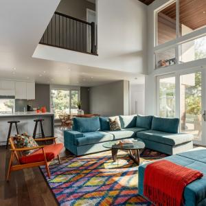 Впечатляваща всекидневна!