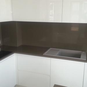 Кухня от технически камък.