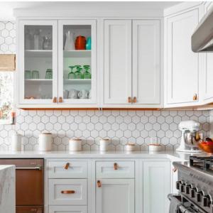 Изберете подходящите кухненски шкафове за вашата кухня