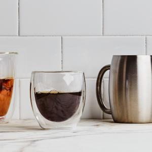 Възстановяване на по-стари  чаши с цветен спрей