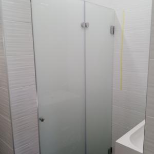 Преградна душ кабина тип "хармоника"