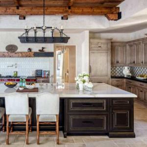 Кухня в средиземноморски стил: елегантна небрежност и аромат на море