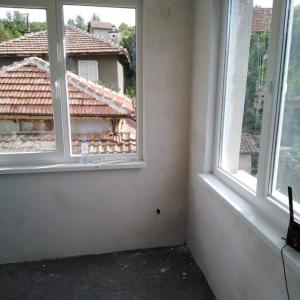 Ремонт на баня,Махане на тапети,Шпакловка и латекс село Тополница