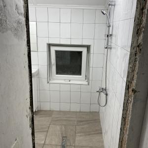 Цялостен ремонт на Баня и две стени